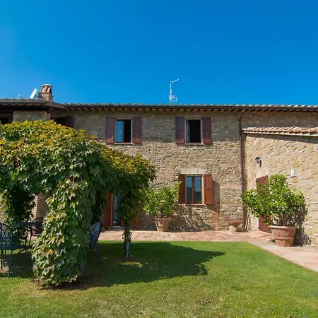 6 Bedrooms Umbrian Farmhouse Villa