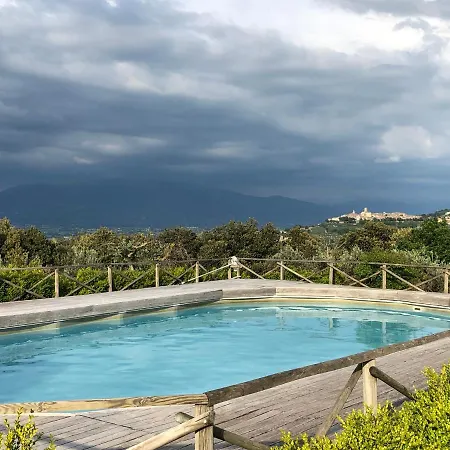 Villa 6 Bedrooms Umbrian Farmhouse *