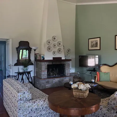 וילה 6 Bedrooms Umbrian Farmhouse